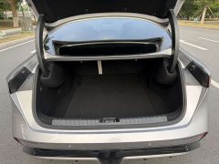 Lynk & Co Geely Lynk & Co 07 EM-P 126 Extended Range Ultra - ფოტო 11