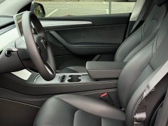 Tesla Model Y Rear-Wheel Drive - ფოტო 8