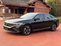 Volkswagen Passat 2024 280TSI Business Edition - ფოტო 1