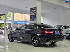 BMW 3 Series 325Li M Sport Package - ფოტო 9