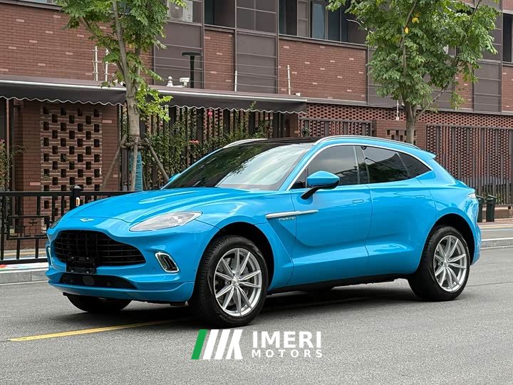 Aston Martin DBX 2023 3.0T Inline-Six - ავტომობილი ჩინეთიდან