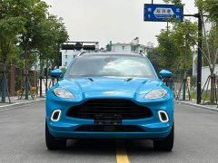 Aston Martin DBX 2023 3.0T Inline-Six - ფოტო 2