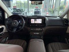 Mercedes-Benz Vito 2024 2.0T Elite 7-Seater - ფოტო 10