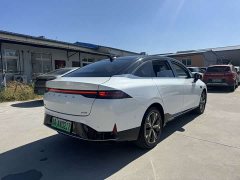 Xpeng P5 550P - ფოტო 11