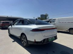 Xpeng P5 550P - ფოტო 12