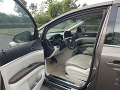 Buick GL8 Land Business Class 652T Comfort - ფოტო 4