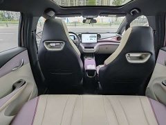 BYD Dolphin 405km Fashion Edition - ფოტო 11