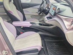 BYD Dolphin 405km Fashion Edition - ფოტო 13