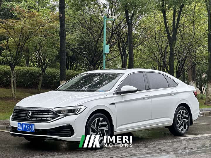 Volkswagen Sagitar 300TSI DSG Excellence Edition - ავტომობილი ჩინეთიდან