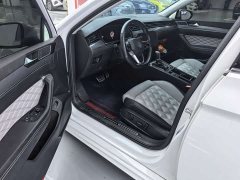 Volkswagen Magotan 2 Million Units Commemorative Edition 330TSI DSG Leading Version - ფოტო 4