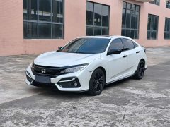Honda Civic 2021 Hatchback 220 Turbo CVT Trendy Control - ფოტო 1