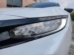 Honda Civic 2021 Hatchback 220 Turbo CVT Trendy Control - ფოტო 17