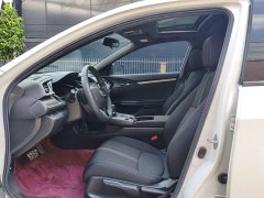 Honda Civic 2021 Hatchback 220 Turbo CVT Trendy Control - ფოტო 9