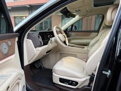 AITO M9 Extended Range Ultra 42kWh 6-Seater - ფოტო 7
