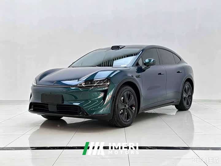 Luxeed Zhiji R7 EREV Max (896) - автомобиль из Китая