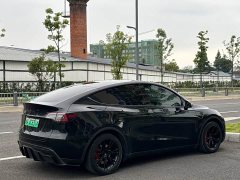 Tesla Model Y 2022 Facelift Rear-Wheel Drive - ფოტო 18