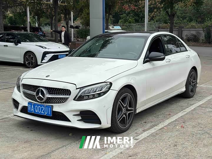 Mercedes-Benz C-Class C 260 L AMG Line Exclusive Edition - ავტომობილი ჩინეთიდან