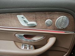 Mercedes-Benz E-Class Facelift E 300 L Luxury - ფოტო 11