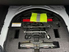 Toyota Corolla TNGA 1.5L CVT Pioneer Edition - ფოტო 17
