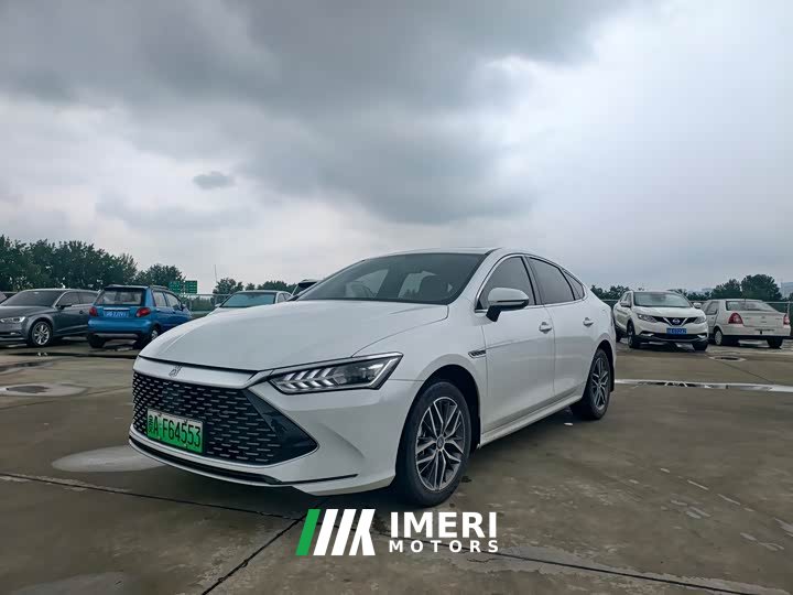 BYD Qin Plus DM-i 120KM Luxury