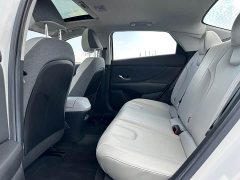 Hyundai Elantra 1.5L CVT Luxury - ფოტო 10