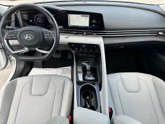 Hyundai Elantra 1.5L CVT Luxury - ფოტო 11