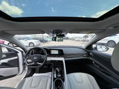 Hyundai Elantra 1.5L CVT Luxury - ფოტო 14