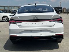 Hyundai Elantra 1.5L CVT Luxury - ფოტო 5