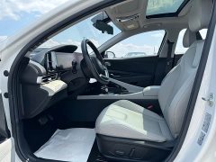 Hyundai Elantra 1.5L CVT Luxury - ფოტო 7