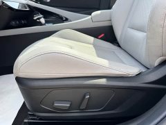 Hyundai Elantra 1.5L CVT Luxury - ფოტო 8