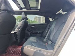 Toyota Avalon Hybrid 2.5L XLE Premium - ფოტო 5
