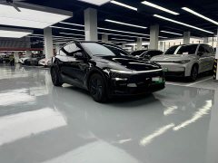 Tesla Model Y Rear-Wheel Drive - ფოტო 3