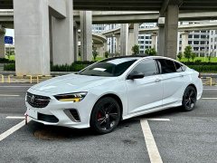 Buick Regal GS 28T Premium - ფოტო 1