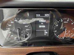 Mercedes-Benz Vito 2023 2.0T Elite 7-Seater - ფოტო 7
