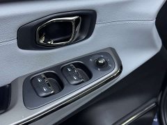 NIO ES8 2020 415KM Six-Seater - ფოტო 8