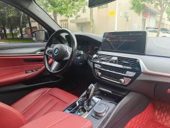 BMW 5 Series 530Li Premier M Sport Package - ფოტო 8