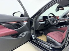 BMW 5 Series 2026 530Li Premier M Sport Package - ფოტო 4