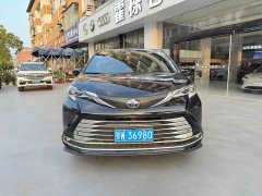 Toyota Sienna 2.5L Hybrid Comfort Edition - ფოტო 2
