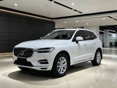 Volvo XC60 T5 AWD Smart Luxury Edition - ფოტო 1