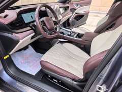 BYD Dolphin DM-i 1.5T 121km Premier - ფოტო 10