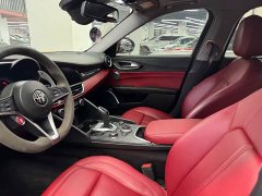 Alfa Romeo Giulia 2.0T 280HP Edition - ფოტო 5
