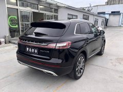 Lincoln Explorer 2.0T AWD Premium - ფოტო 9
