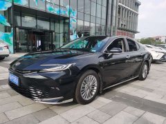 Toyota Camry 2.0HGVP Luxury Edition - ფოტო 1