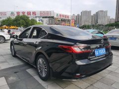 Toyota Camry 2.0HGVP Luxury Edition - ფოტო 5