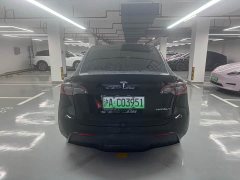 Tesla Model Y Rear-Wheel Drive - ფოტო 4