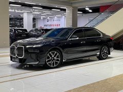 BMW 7 Series 2023 735Li M Sport Package - ფოტო 1