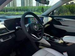 Buick Envision Plus Envision Plus AWD Avenir - ფოტო 2