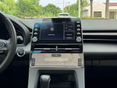 Toyota Avalon 2.0L XLE Premium Edition - ფოტო 13
