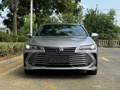 Toyota Avalon 2.0L XLE Premium Edition - ფოტო 2