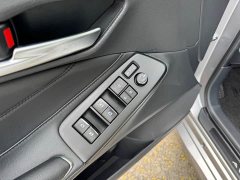 Toyota Avalon 2.0L XLE Premium Edition - ფოტო 6